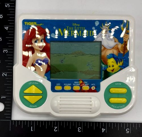 Disney the Little Mermaid Handheld Game by Tiger 2020 Tested & in VG Condition_ - Picture 10 of 10