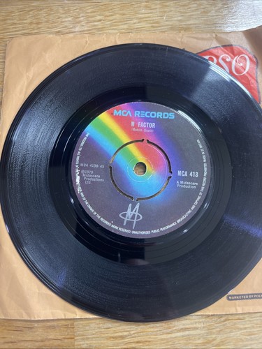 M - Pop Muzik 7" Vinyl Record - MCA 413 VG - Picture 2 of 2