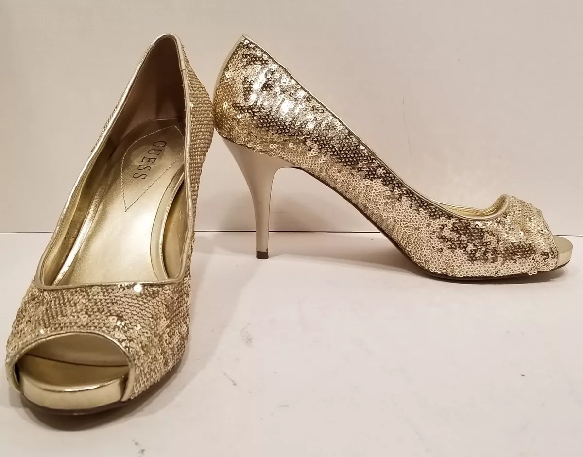 Gold heels hotsell for homecoming