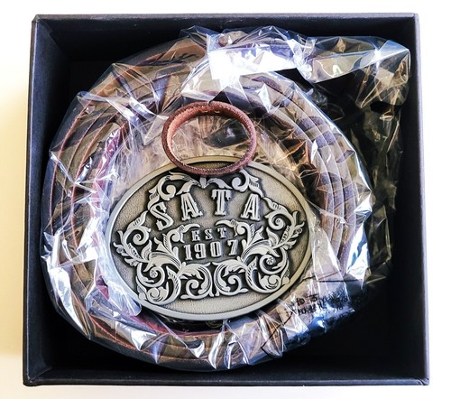 SATA GENUINE LEATHER BELT (50” x 1.5”) & BACKLE (3.5” x 2.75” x 1/8”) W/ORIG.BOX - Picture 3 of 16
