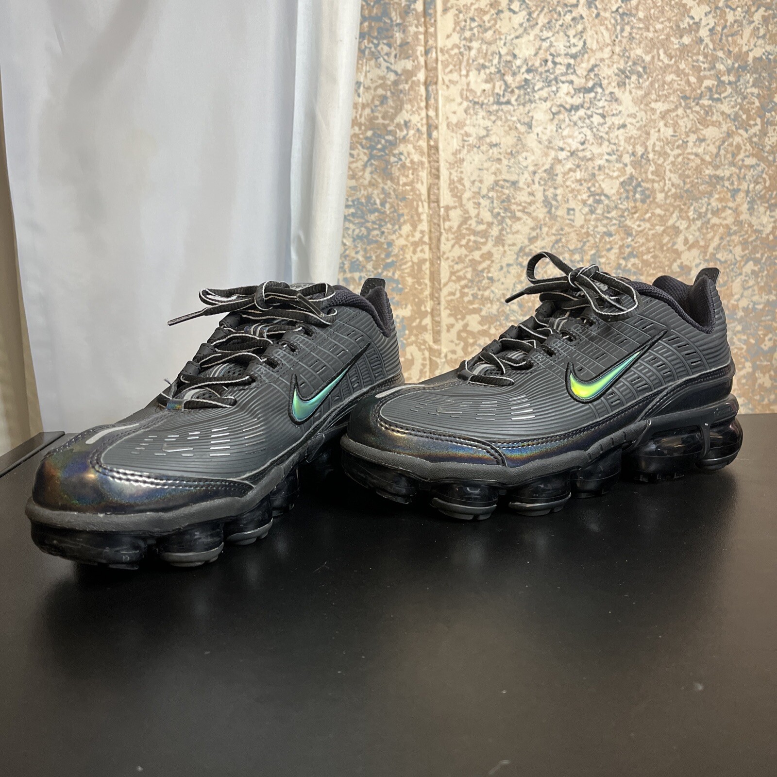 Nike Air Vapormax 360 Black Iridescent 