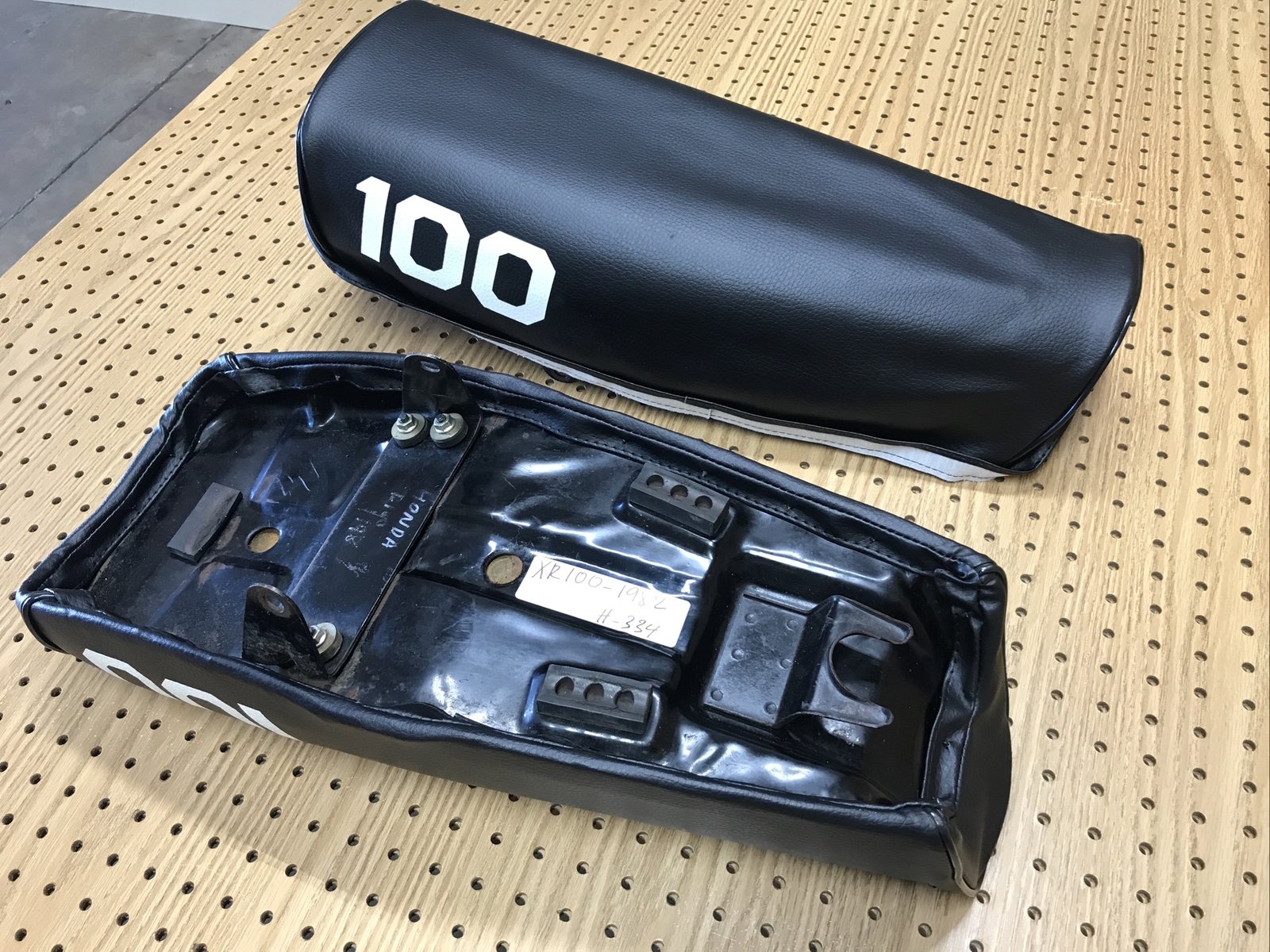 HONDA XR100 SEAT COVER 1982 MODEL "black" (H*334) eBay