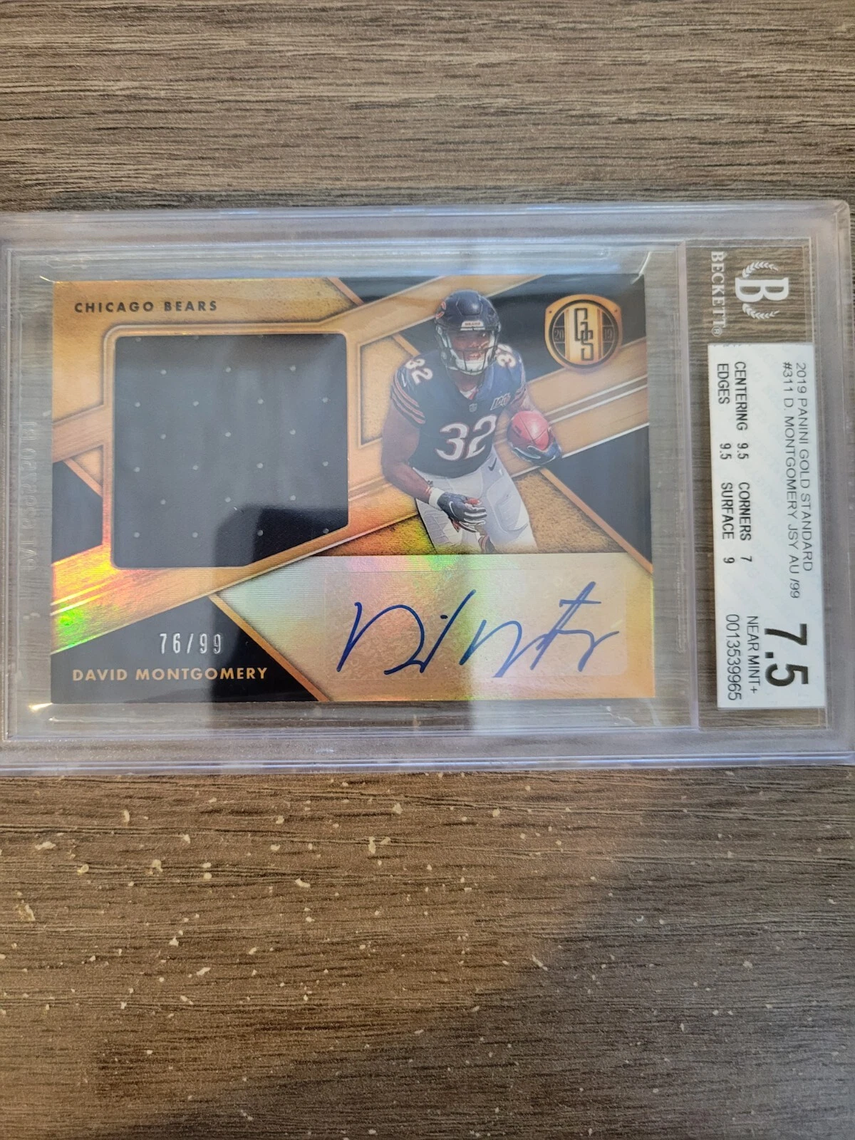 David Montgomery Panini Gold Standard #311 Rookie Jersey Autograph Jumbo-Prime