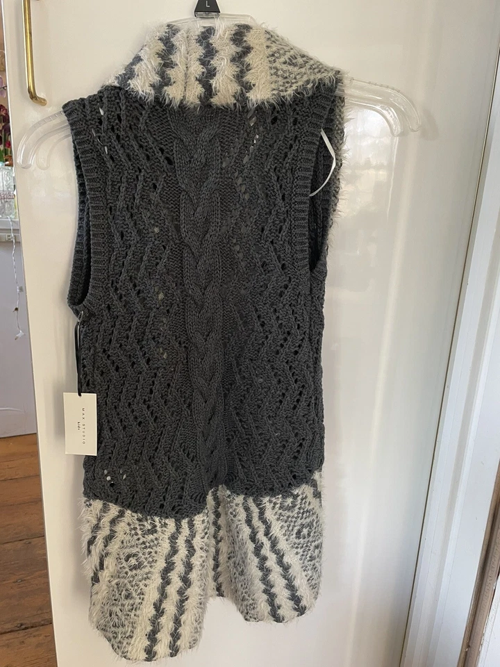 Max Studio Kids Gray/White Fuzzy Cable Knit Sleeveless Shrug Vest S 7-8 NWT - Image 2 of 4