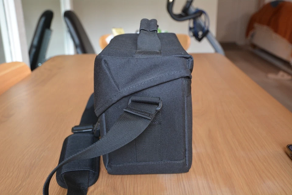 Bolso de Hombro Acolchado Canon Cámara 200ES EOS Excelente Estado Foto 2 de 4