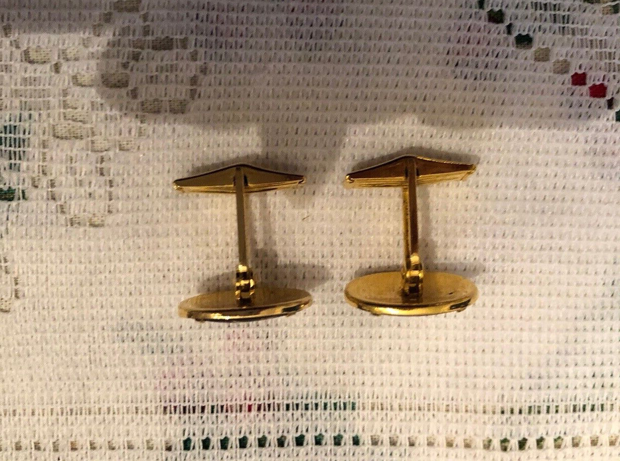 Rectangular Gold Cufflinks with Engraved Diagonal… - image 3