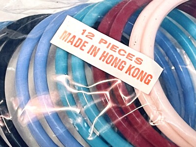 VINTAGE Set 12 Bangle Bracelet LOT Plastic STACK Hong Kong 80s 1980s IN PACKAGE