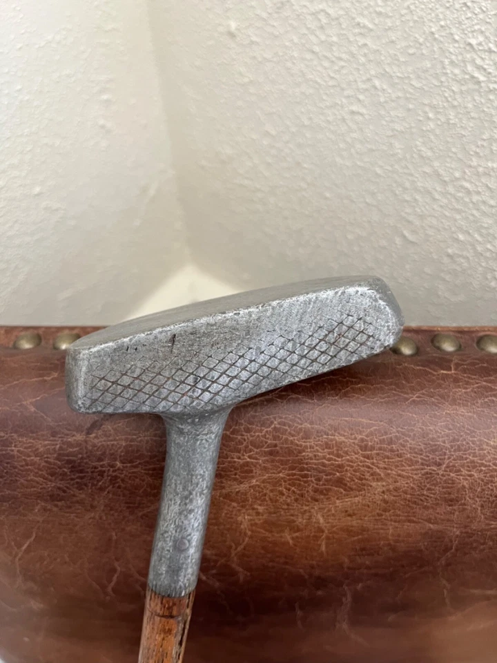 RH Hickory Shaft Schenectady MacGregor Putter Circa Early 1900s Hickory Shaft - Image 4 of 4