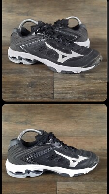 Mizuno volleyball shoes women 9.5