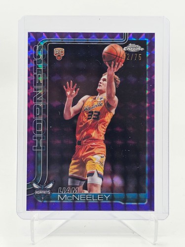 LIAM MCNEELEY 2025-26 TOPPS CHROME UPDATE PURPLE GEOMETRIC ROOKIE RC /75 Q5692
