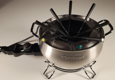 Cuisinart CFO-3SS 3 QT Electric Fondue Set 1000 Watts In Box