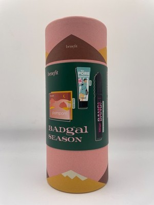 Benefit Badgal Season Geschenkset, Rouge, Mascara und Primer
