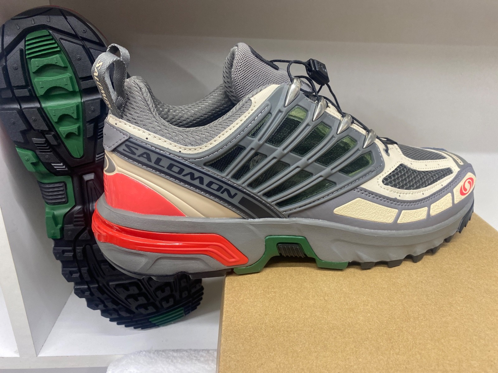 Salomon ACS Pro Pewter Cement Sneakers UK10 US10.5 - Stylish Comfort image 6