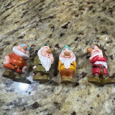Dwarfs Disney Figures (4) Snow White; Handpainted By Bullyland Nice Cpix
