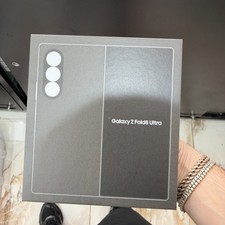 New Unlooked Samsung Galaxy Z Fold8 Ultra 16GB RAM 1TB SM-F976U1 Voilet Shadow