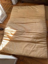 Small mattress for horsebox Luton