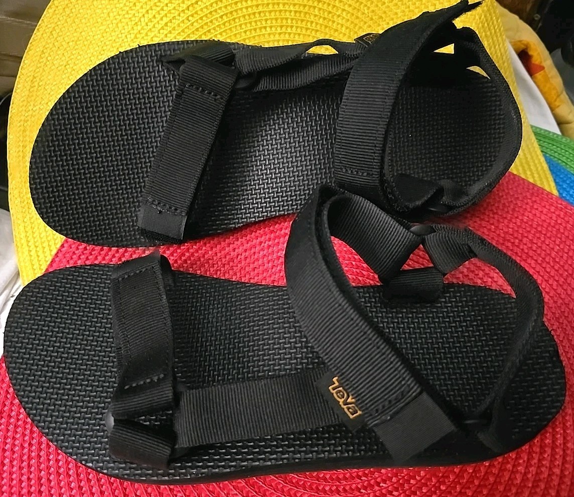 Teva Ladies Original Universal Sandal Black Size 9