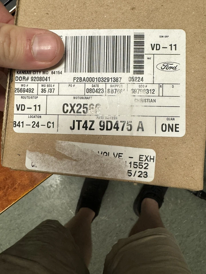 OEM Motorcraft EGR Valve CX-2566 Ford F-150 18-23 Bronco 21-23 2.7L, JT4Z-9D475A - Imagem 2 de 2