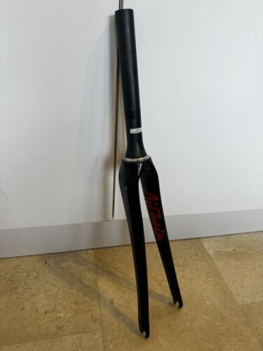Kinesis Aithein Carbon Road Rim Brake Fork 341g Light Tapered 1 1/8 RRP £250