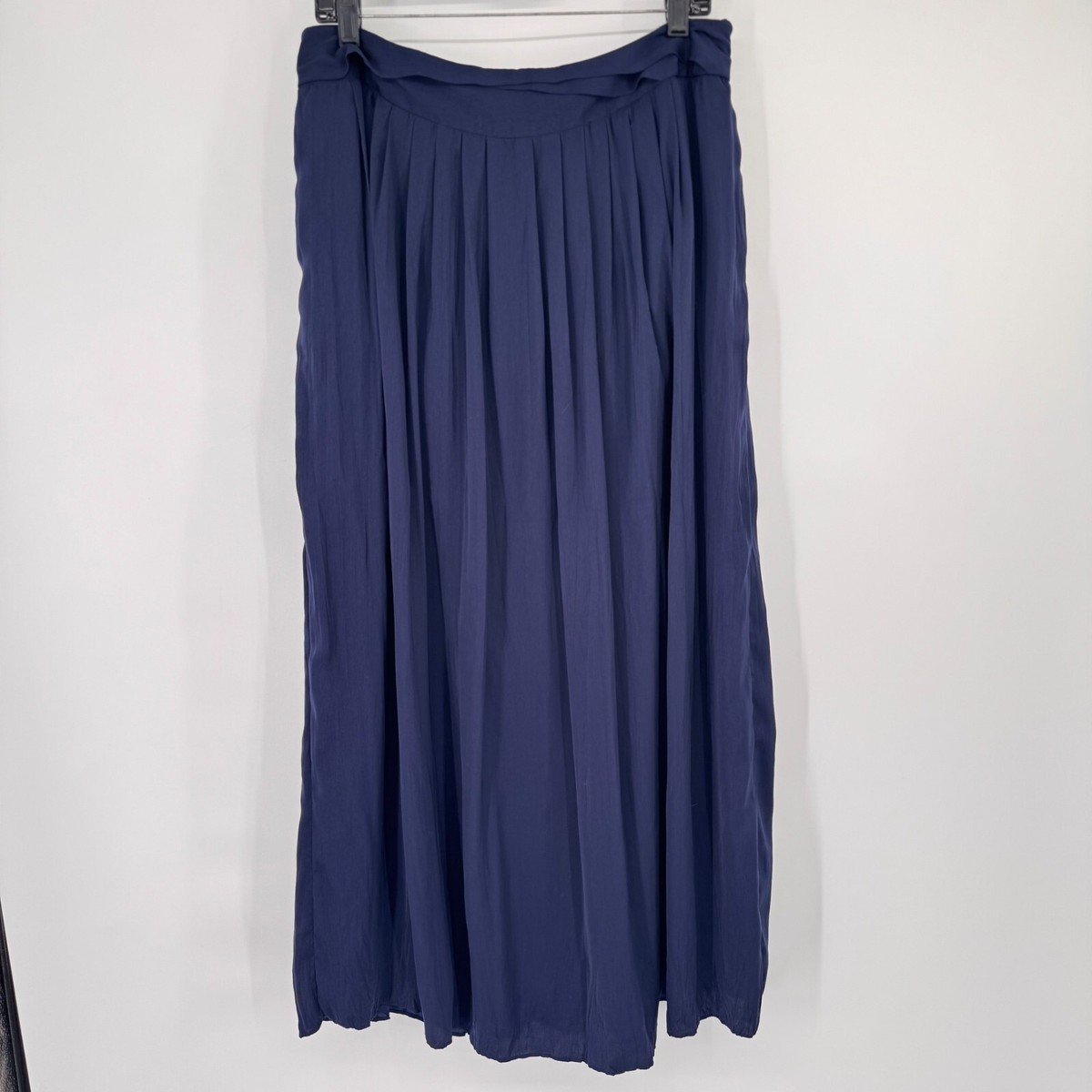 Chicos 1.5 Womens Pleated maxi Skirt Size 10 Navy Blue