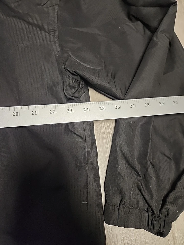 QuikTrip Logo Black 1/4 Zip Active Pullover Mens XL - Image 2 of 4