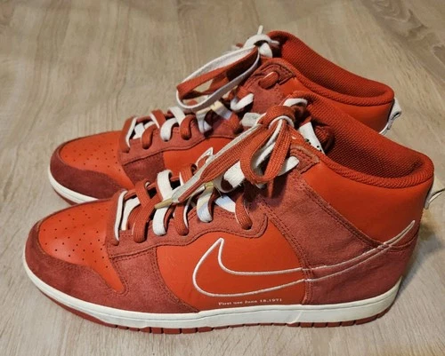 Size 12 - Nike Dunk SE High First Use Pack - University Red