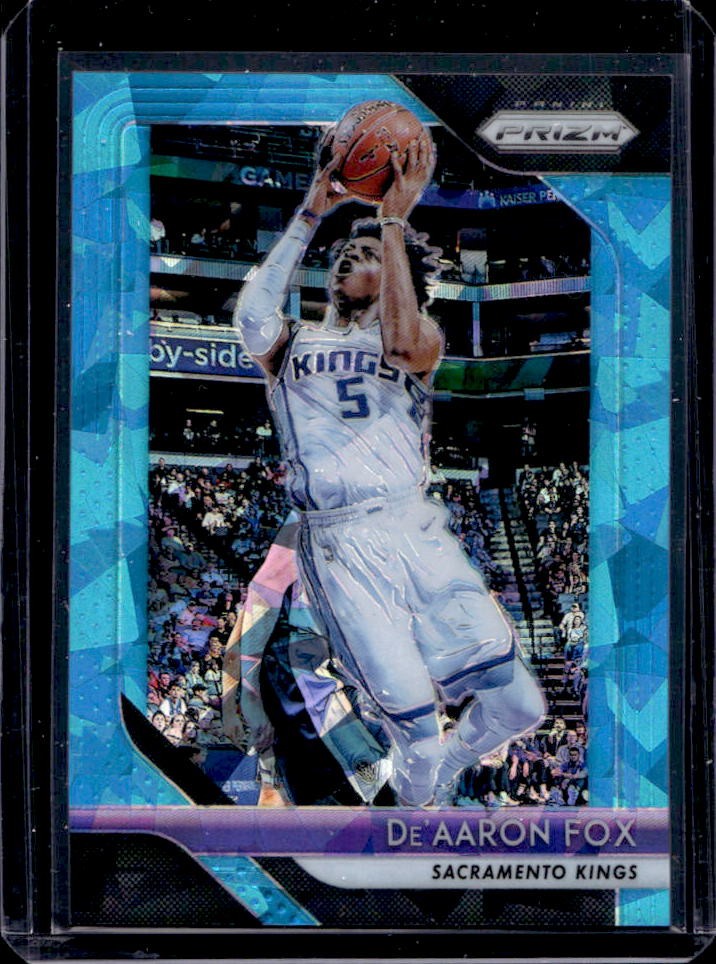 2018-19 Panini Prizm De Aaron Fox Prizm Blue Ice #6/99 #151 Kings