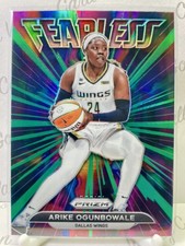2022 Panini Prizm WNBA Fearless Prizms Green #14 Arike Ogunbowale Dallas Wings