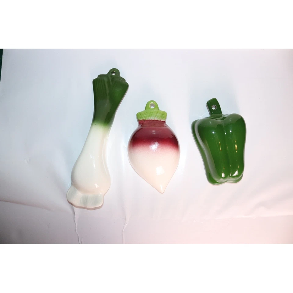 Tazas medidoras de vegetales de cerámica AVON 3 piezas nabo apio pimiento verde Foto 2 de 4