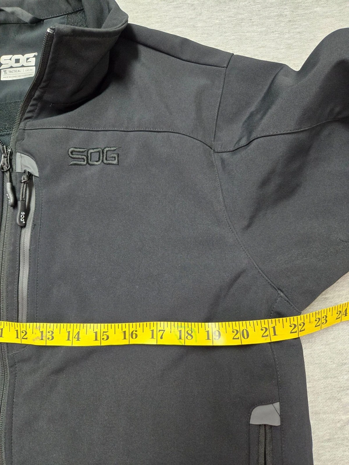 SOG Tactical Jacket Mens Large Black Softshell Windbreaker Zip Pockets Outdoor image 8