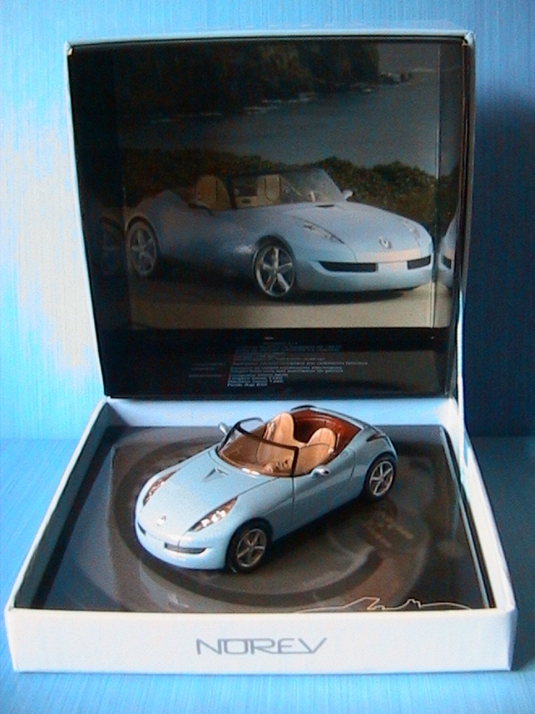 Norev Renault Wind Concept Car 2004 1:43 517995