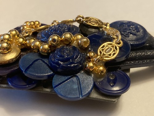 Vintage Blue Gold Tone Mixed Media Handmade Art Button Brooch Pin - Picture 4 of 7