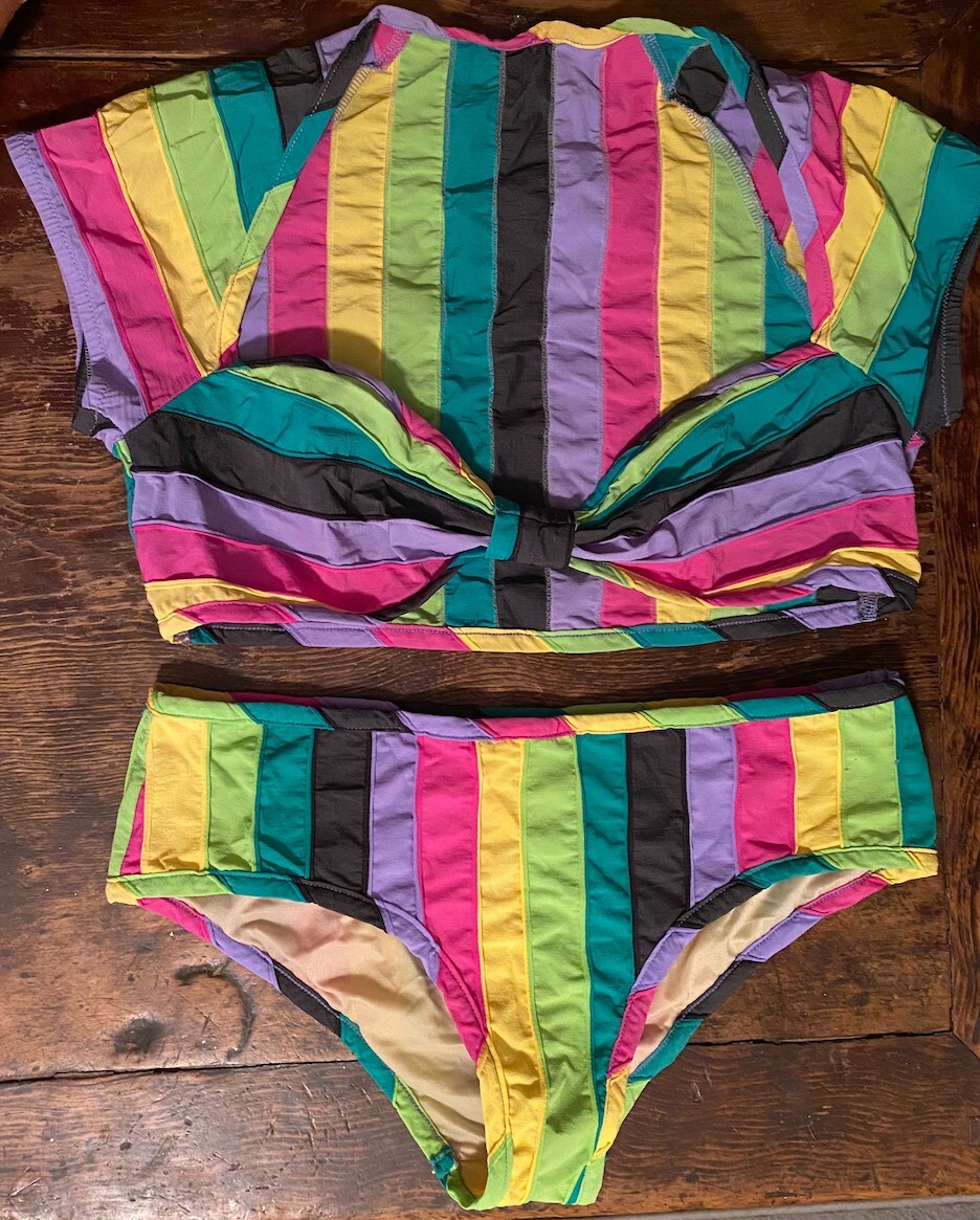 確実正規品！EMILIO PUCCI カラフル水着 セパレート 確実正規品！EMILIO PUCCI カラフル水着 セパレート