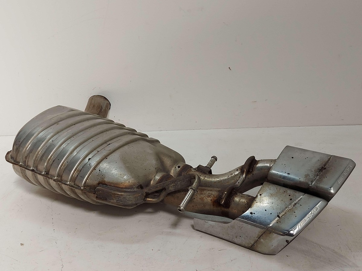 12-18 Mercedes W218 CLS63s AMG LEFT EXHAUST MUFFLER A2184900101