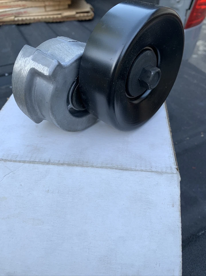 NUEVO Para Chrysler Daytona Dodge Plymouth Sundance 3.0L Cinturón Tensor Puertas 38122 Foto 3 de 3