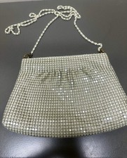 Vintage Cream Metal Mesh Handbag With Gold Tone Accents And Matching Cream Chain