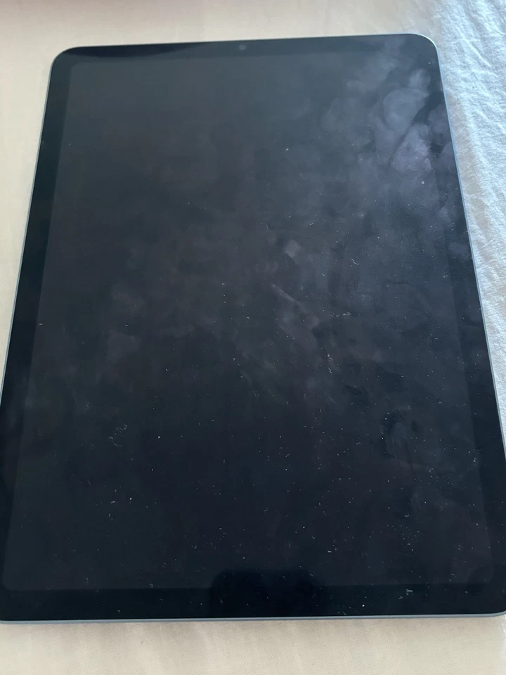 Apple iPad Air (5th generation) · 256GB · Wi-Fi, foto 2 di 4