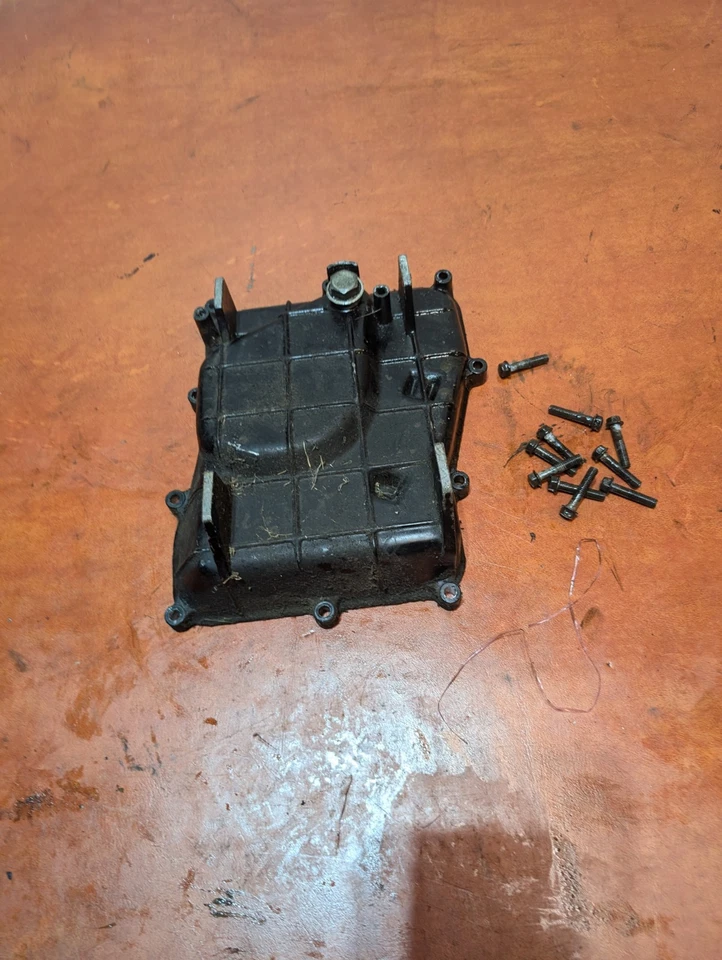  Cacerola de aceite del motor Honda V65 Magna VF1100 buena rosca 1985 1986 10 k millas AP-201 Foto 3 de 4