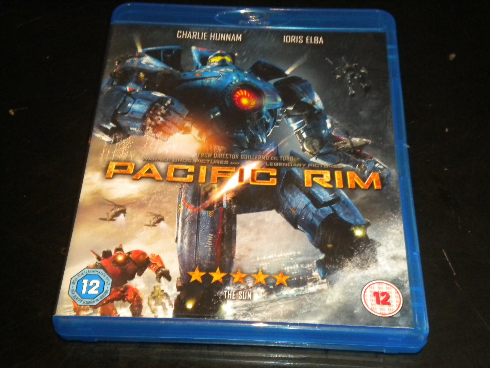 Pacific Rim - HD DVD Blu-Ray - 2 Discs - Rating 12 Region B - 2013 - Idris Elba