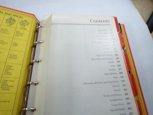 Vintage Betty Crocker 's Cookbook ringed Binder Format - Imagen 3 de 9