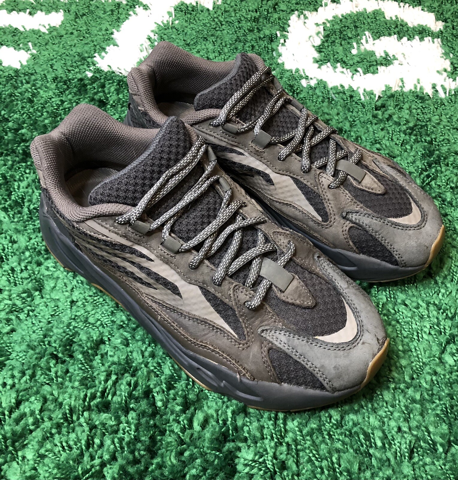 adidas yeezy boost 700 v2 geode eg6860