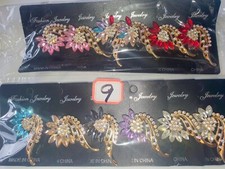 Joblot of 24 Mixed design diamante gold colour brooches NEW Wholesale lot 9