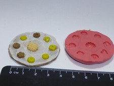 1:12 Scale Biscuit  Mold - Mould Dolls House Miniature Food 