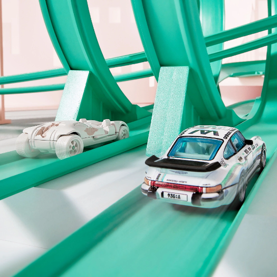 Hot Wheels x Daniel Arsham Lap 3 Livery Porsche 930A IN HAND SHIPS 