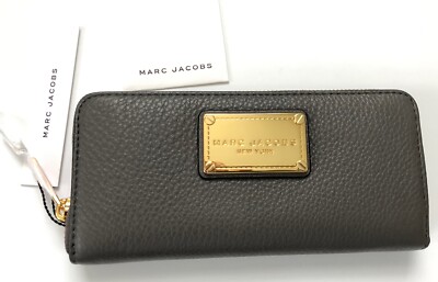 財布 MARC JACOBS  STANDARD CONTINENTAL WALLET Marc Jacobs The Pebble J Marc Continental Wallet | Neiman Marcus