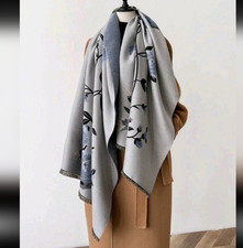 Women s Blue-Gray Floral Wrap/Shawl w/ Fringe