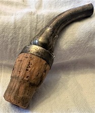 alter Flaschenverschluss als Ausgie&szlig;er seitliche Marke o.&auml;. ... SP L 8,8 cm