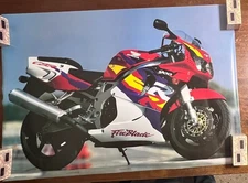 ROLLED Honda Fireblade 1996 Motorcycle Poster 24x34 P33 Dead Stock poster!