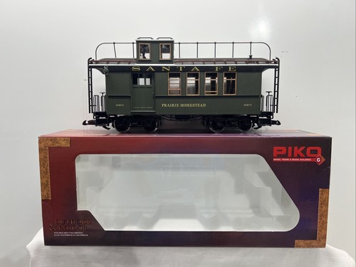 Piko 38623 Santa Fe Wood Drover's Caboose Prairie Homestead 20871 Iluminado LN | Condition: Used