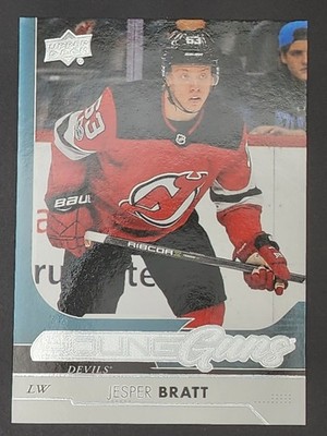 2017-18 Upper Deck - Young Guns Jesper Bratt #466 (RC)